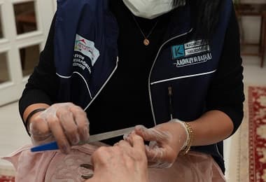 Kadıköy Belediyesi’nin “Evde Kuaförlük” Hizmeti Sürüyor