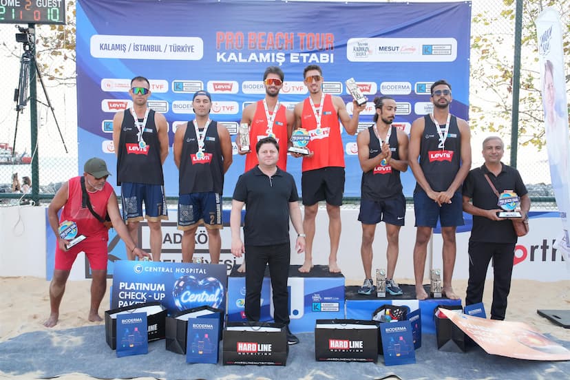 Kadıköy’de Plaj Voleybolu Heyecanı Sona Erdi