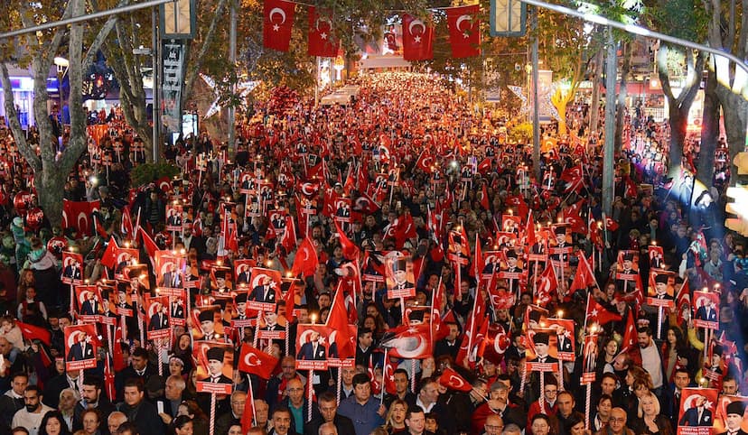 Kadıköy Cumhuriyet Yürüyüşüne Hazır