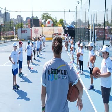 Kadıköy Belediyesi Yaz Spor Okulu'nda İkinci Dönem Başladı