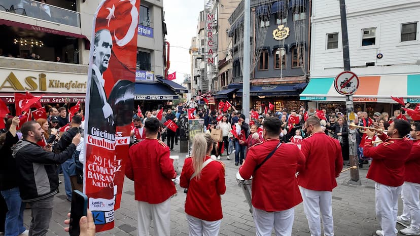  Kadıköy’ün Bütün Mahallelerinde Bayram Coşkusu