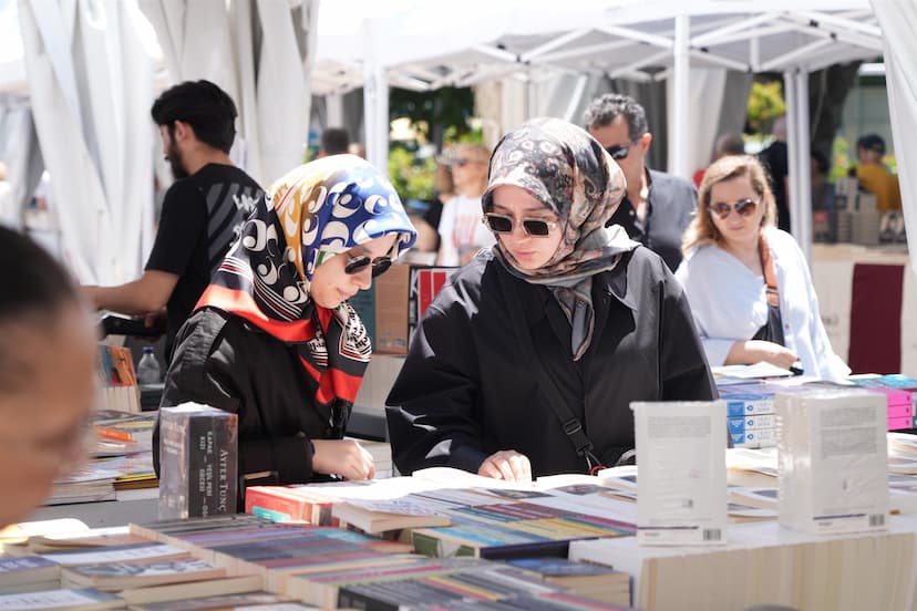 https://kadikoyapi.kadikoy.bel.tr/97e3135cbb154444a7f3357304463f3a.JPG
