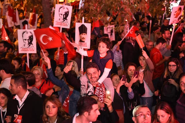 29 Ekim Bağdat Caddesi Cumhuriyet Yürüyüşü