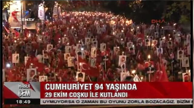 Cem TV Cumhuriyet Yürüyüşü