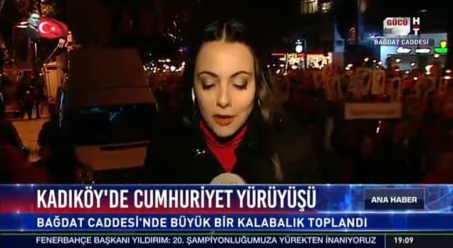 Habertürk TV Cumhuriyet Yürüyüşü