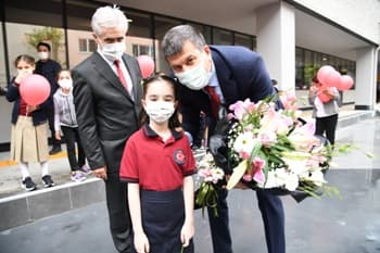 Kadıköy’de Yeni Eğitim Öğretim Yılı İlk Ders Zili Çaldı