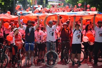 Kadıköy'de Pedallar 100'üncü Yıl İçin Döndü