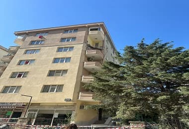 Dumlupınar Mahallesi’nde Bulunan Binada Balkon Çökmesi Hakkında Bilgilendirme