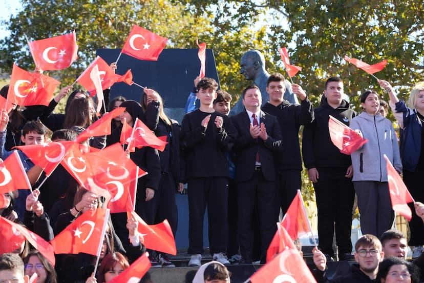 Kadıköy'de 30 Ağustos Zafer Bayramı Coşkusu