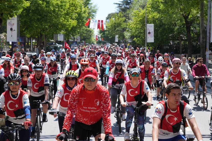 https://kadikoyapi.kadikoy.bel.tr/b5d5d16c0cd147f3bd985c53645b36b1.JPG