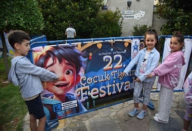 Kadıköy’de Çocuk Tiyatro Festivali Başladı