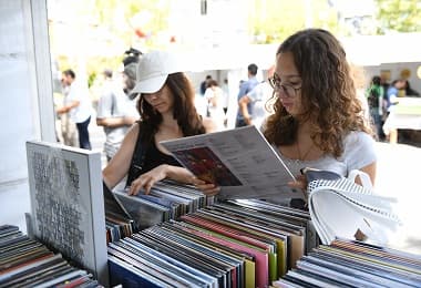 8. Kadıköy Plak Günleri Başlıyor