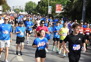 Kadıköy’de Özgürlük Ve Adalet İçin Koştular
