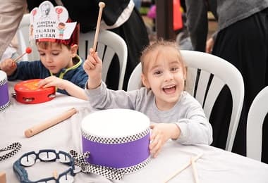 Kadıköy’de Parklar Çocuklarla Şenlendi